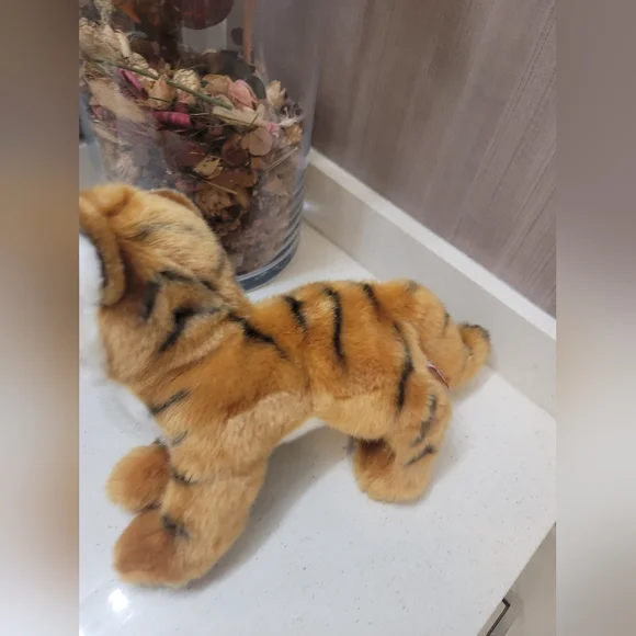 Douglas Cuddle Toys Stuffed Plush Animal Toy Tiger Cub Little - Picture 3 of 14